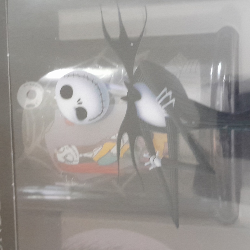 Disney Nightmare Before Christmas Black and White Stationery Set - Picture 2 of 6